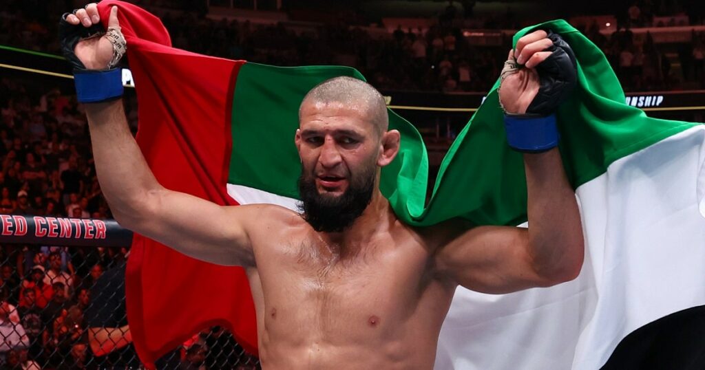 khamzat-chimaev-vise-par-reinier-de-ridder-ufc