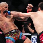 Le coach de Magomed Ankalaev cash sur le niveau d'Alex Pereira : "C’est un vieux…" Le coach de Ankalaev critique le niveau de Pereira