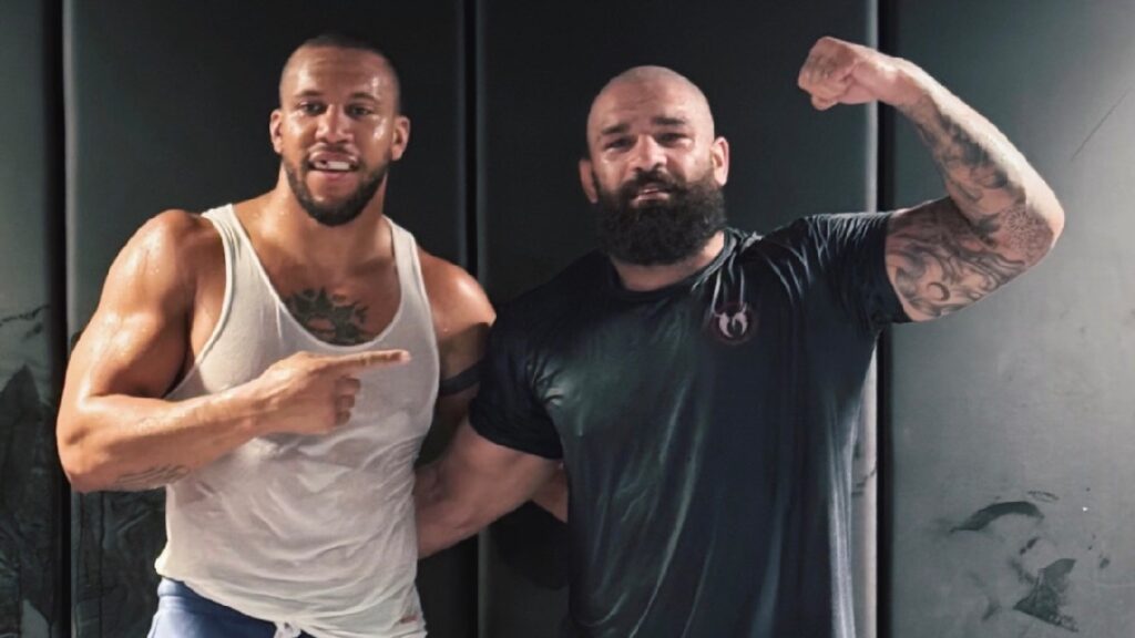 Ciryl Gane s'entraine avec un champion de grappling