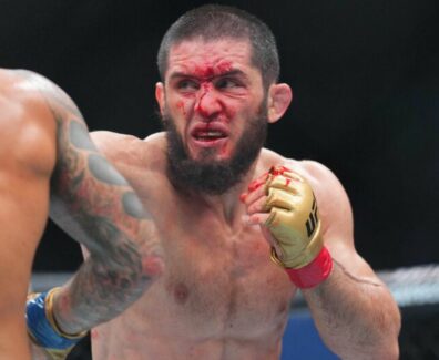 Islam-Makhachev-stricking-JDM-Mendez