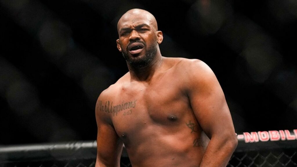 Dana White impassible face aux excuses de Jon Jones
