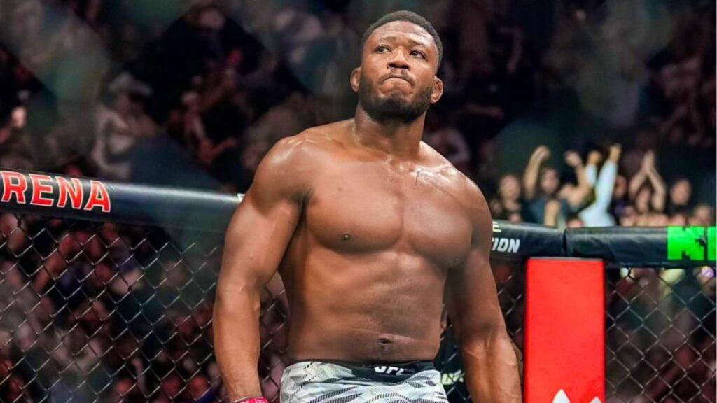Oumar Sy revient sur sa victoire à l'UFC Paris : "J'aurais voulu..."