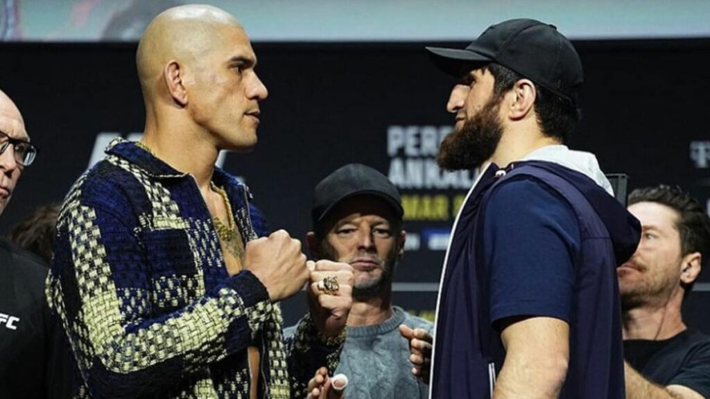 Alex Pereira honnête sur le clash avec Magomed Ankalaev : "J’essaie d’éviter les..."