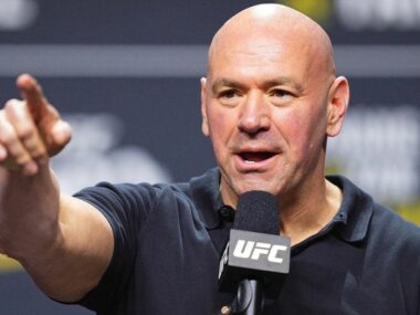 dana-white-signe-4-combattants-finitions-mma-ufc
