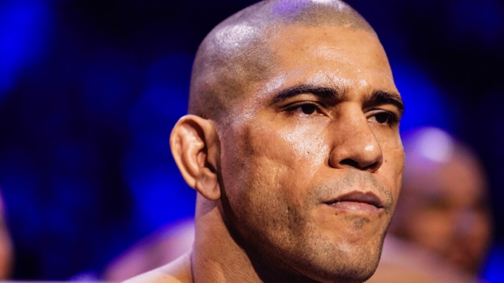 Ruffy révèle une fracture du tibia de Alex Pereira avant le premier combat contre Ankalaev