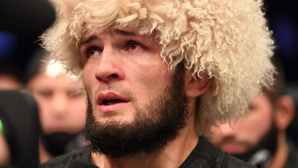 Justin Gaethje admet que Khabib était imbattable ce soit la, car il se battait pour l'honneur de son père