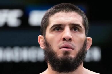 Islam-Makhachev-physique-welterweight-ufc