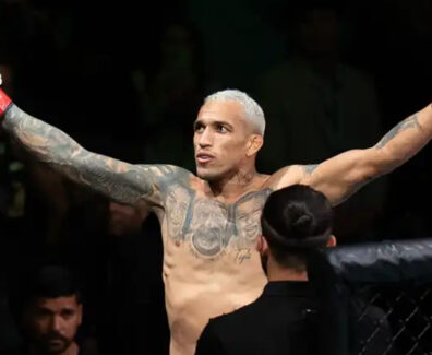 charles-oliveira-reaction-ufc-rio