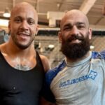 Ciryl Gane se livre sur son entraînement en grappling avant d'affronter Tom Aspinall