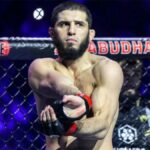 Ilia Topuria met la pression à Islam Makhachev avant son retour : "S'il gagne..." Ilia Topuria met la pression à Islam Makhachev avant son retour : "S'il gagne..."