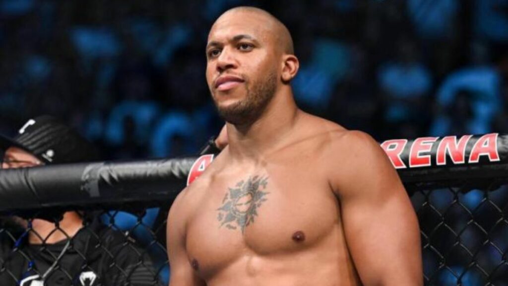 Tom Aspinall vs Ciryl Gane : le pronostic d'Alexander Volkov : "Ciryl Gane a travaillé sur..."