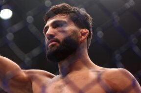 Arman-Tsarukyan-danger-Dan-Hooker-risques-titre-poids-l&eacute;gers-mma