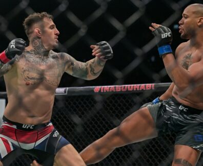 Aspinall-chambre-de-Gane-pour-Halloween-ufc