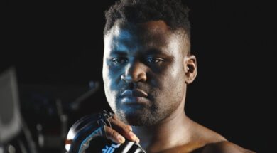 Daniel-Cormier-réaction-altercation-rancis-Ngannou-Jake-Paul-boxe-anglaise