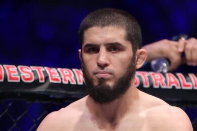 Islam-Makhachev-comparaison-Topuria-McGregor-ufc-322