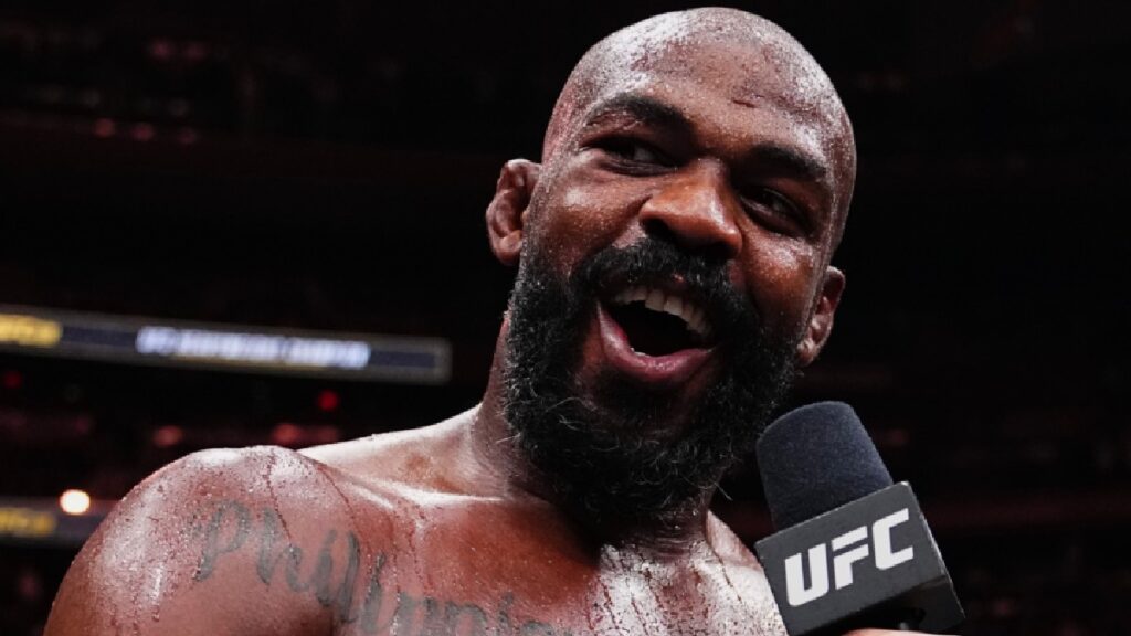 Jon Jones répond aux attaque de Cormier