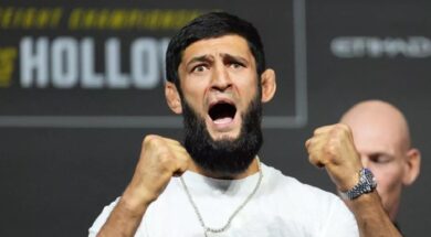 Khamzat-Chimaev-lutte-sol-Jon-Jones-vidéo-viral-ufc