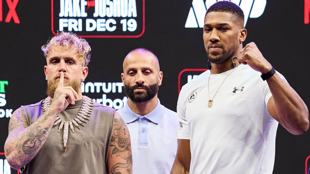 Anthony Joshua affronte Jake Paul le 19 décembre prochain, sur Netflix. Pour préparer son combat, l'ancien champion du monde poids lourd s'entraîne avec Oleksandr Usyk.