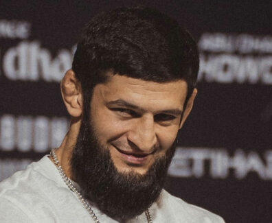 khamzat-chimaev-r&eacute;pond-&agrave;-la-proposition-d&rsquo;alex-pereira-ufc-mma-grappling