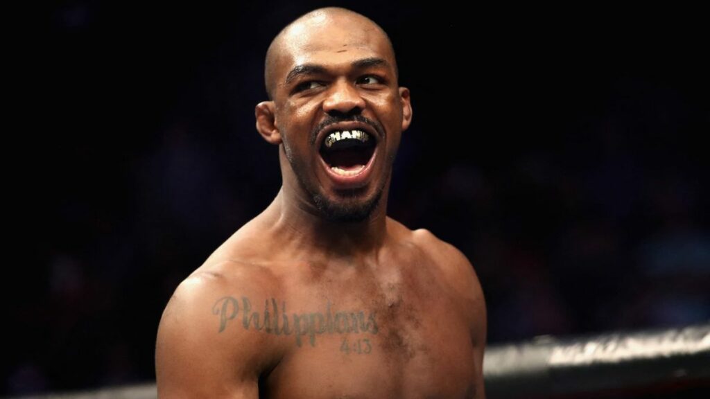 Rampage Jackson révèle comment Jon Jones lui a volontairement mis des "eye pokes"