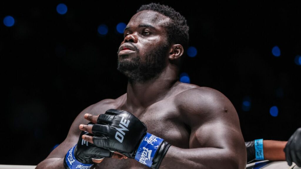 Reug Reug, le champion du ONE Championship, victime d'un grave accident de voiture