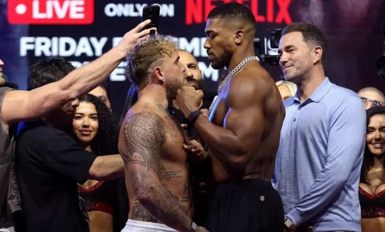 Anthony Joshua et Jake Paul s&rsquo;affrontent dans un face-&agrave;-face bouillant