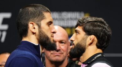 Arman-Tsarukyan-grappling-combat-Islam-Makhachev-ufc-mma