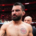 Dan Hooker envoie un message brutal &agrave; Beno&icirc;t Saint Denis