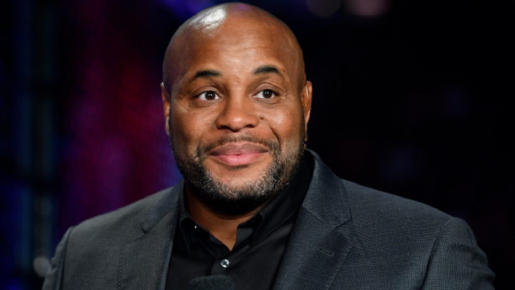 Daniel Cormier nomme les deux meilleurs lightweights &agrave; l'UFC