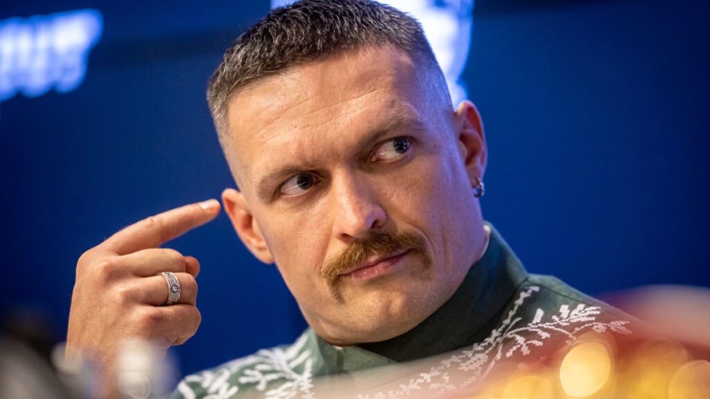 Oleksandr Usyk détruit le combat Joshua vs Paul