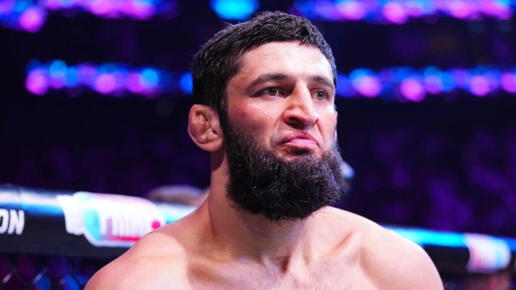 Sean Strickland accuse Khamzat Chimaev de bloquer la catégorie