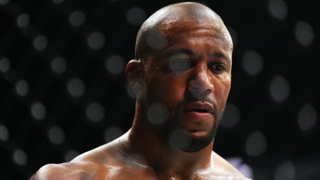 ciryl-gane-dans-lattente-tai-tuivasa-ufc