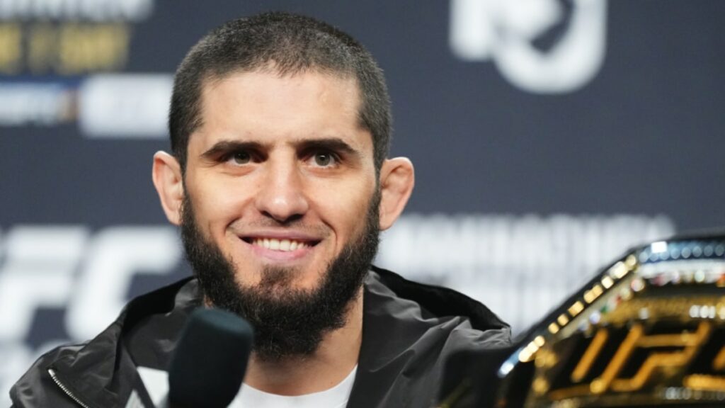 Islam Makhachev pronostique un &eacute;ventuel troisi&egrave;me combat entre Merab Dvalishvili et Petr Yan