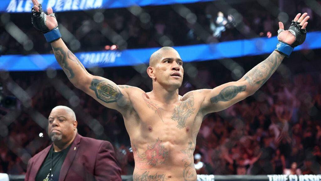 Alex Pereira peut &ecirc;tre champion poids lourds selon Jamahal Hill : "il y a une possibilit&eacute;..."