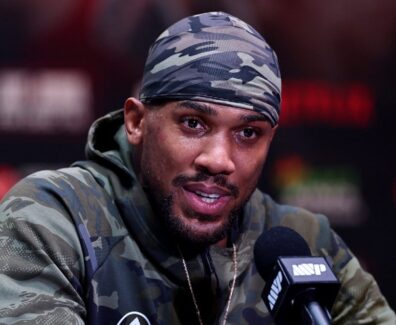 Anthony-Joshua-retraite-boxe-accident-Nigeria