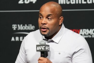 Daniel-Cormier-attaque-cat&eacute;gorie-lourds-l&eacute;ger-niveau-faible-ufc