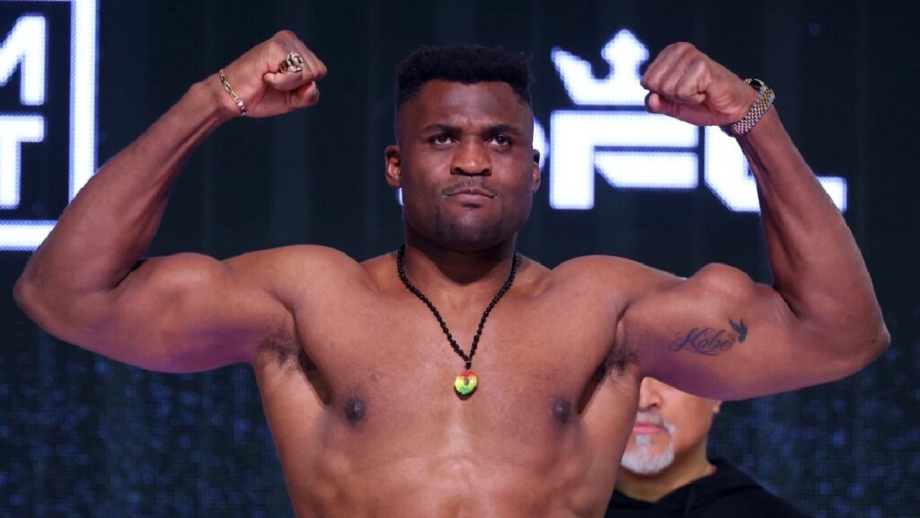 Daniel Cormier met en garde Jake Paul sur un combat face à Francis Ngannou