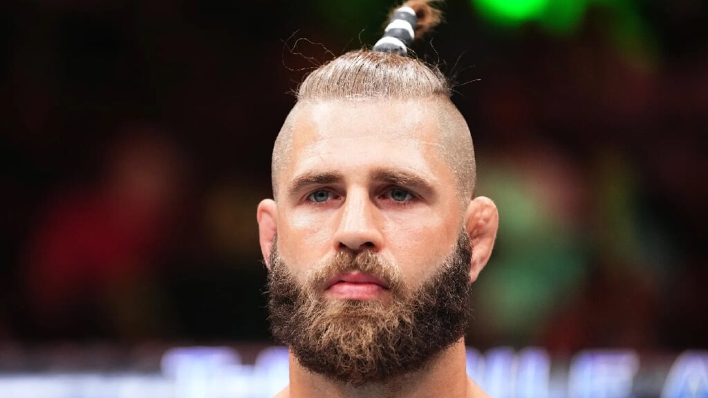 Jiri Prochazka conteste le prix de comeback de l'année, décerné par l'UFC