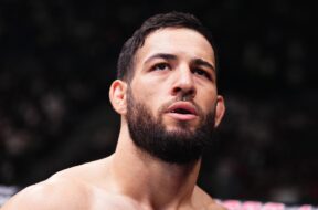 Nassourdine-Imavov-vis&eacute;-par-Dricus-du-Plessis-ancien-champion-retour-ufc