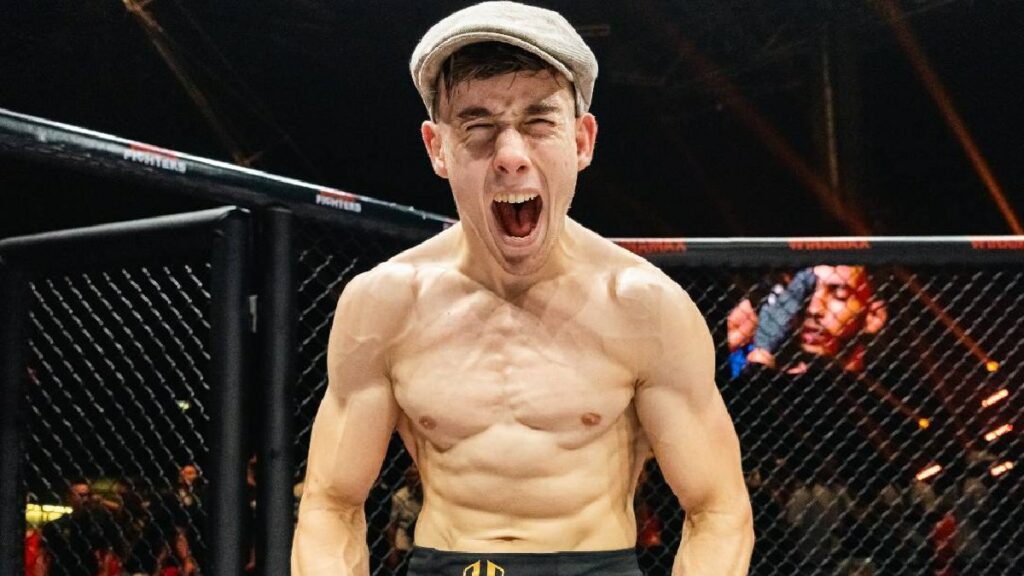 Alors qu'il affronte L&eacute;o Santos dans deux jours, Paul Dena r&eacute;affirme son envie de le mettre K.-O., une fa&ccedil;on pour le fran&ccedil;ais de s'affirmer