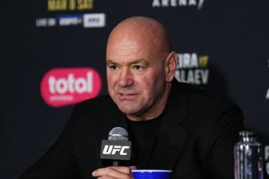 UFC-Dana-White-veut-mettre-fin-aux-lutteurs-ennuyeux-contr&ocirc;le-blocage-combat-Tim-Welch-mma