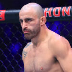 Alexander Volkanovski est prêt à accueillir Arman Tsarukyan chez les poids plumes alex volkanovski