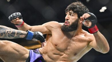 arman-tsarukyan-tom-hardy-combat-grappling