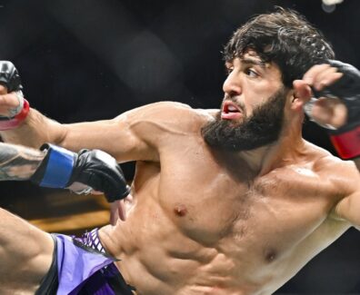 arman-tsarukyan-tom-hardy-combat-grappling