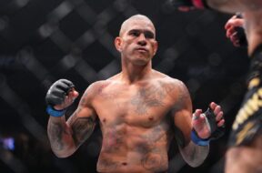 Alex-Pereira-poids-mont&eacute;e-lourds-ufc-Maison-Blanche-Ciryl-Gane-mma