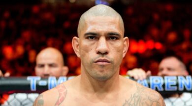 Alex-Pereira-tease-mont&eacute;e-poids-lourd-message-r&eacute;seaux-ufc-mma