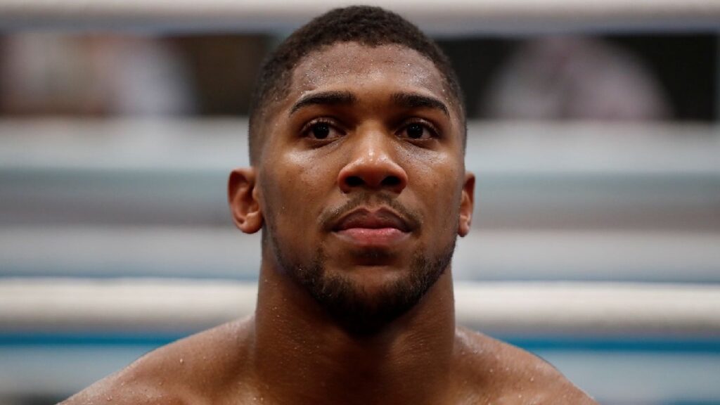 Anthony Joshua est officiellement de retour &agrave; la comp&eacute;tition