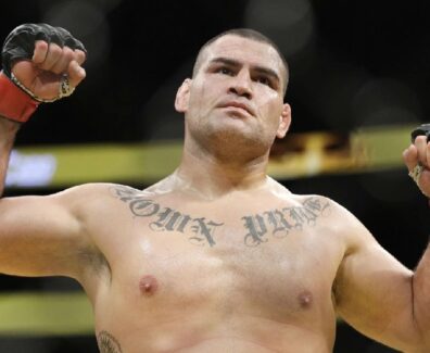 Cain-Velasquez-sortie-prison-jugement-f&eacute;vrier-libre-ufc-mma