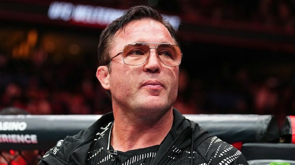 Chael Sonnen explique pourquoi il ne veut pas voir Jon Jones et Conor McGregor à la Maison-Blanche