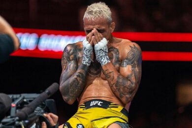 Charles-Oliveira-r&eacute;v&eacute;lations-premier-combat-Holloway-blessure-grave-mma-ufc